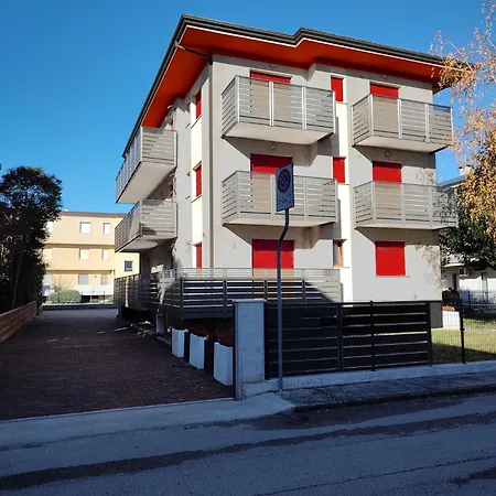 Comfy Flat By The * Lignano Sabbiadoro